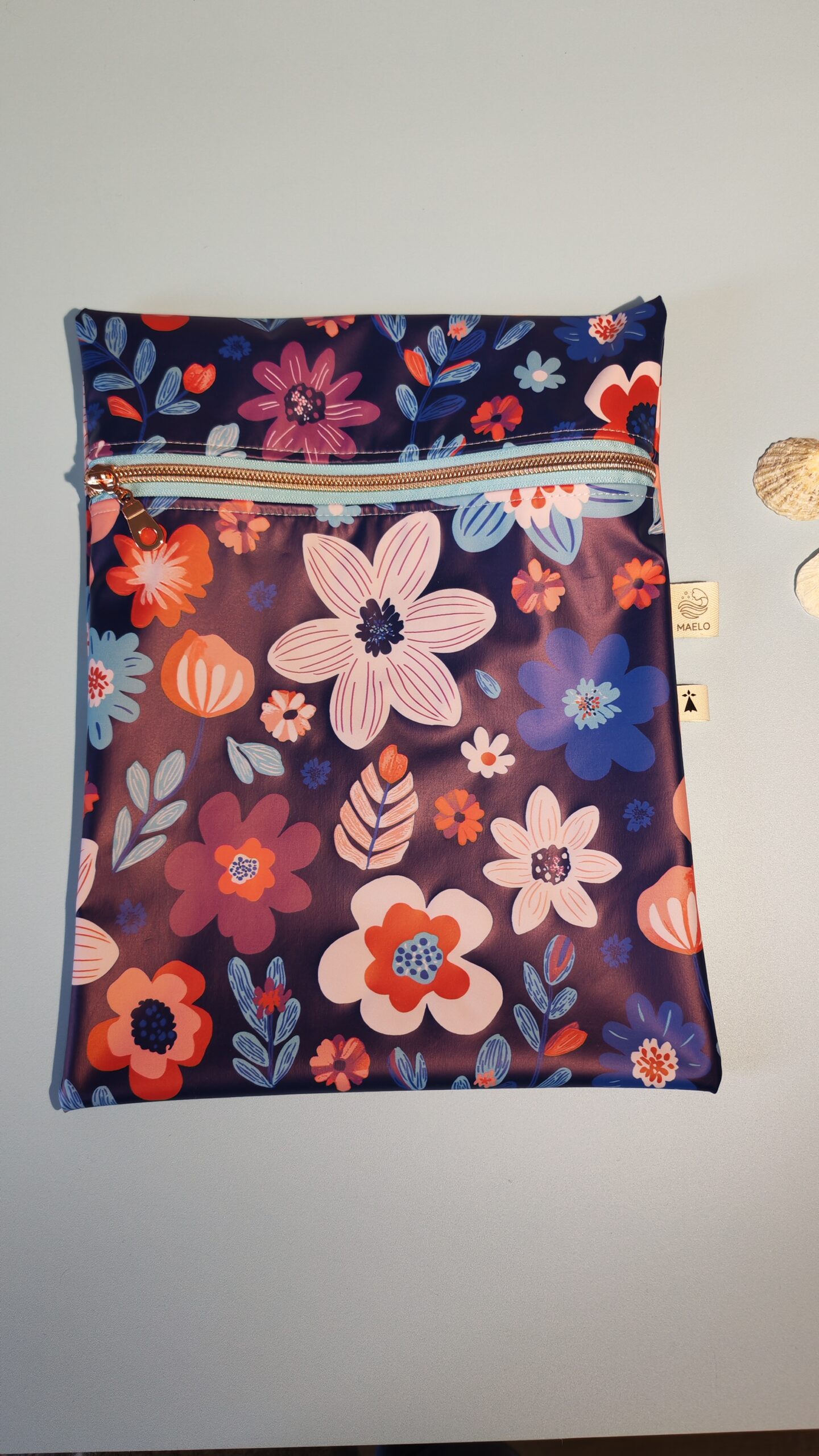 Pochette impermeable fleurs Pochette impermeable fleurs