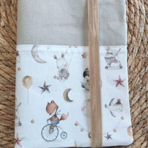 Protège carnet de santé bébé en tissu – Le Cirque